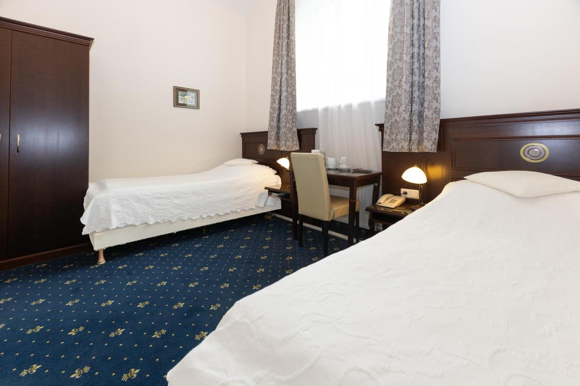 Hotel Viktoria Schoenbrunn Vienna Luaran gambar