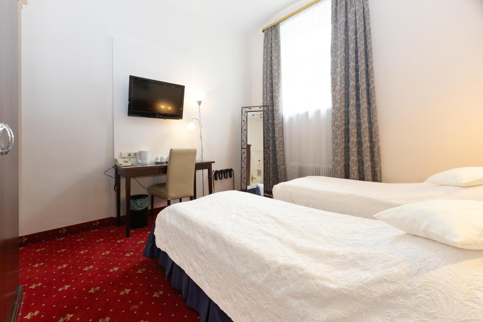 Hotel Viktoria Schoenbrunn Vienna Luaran gambar