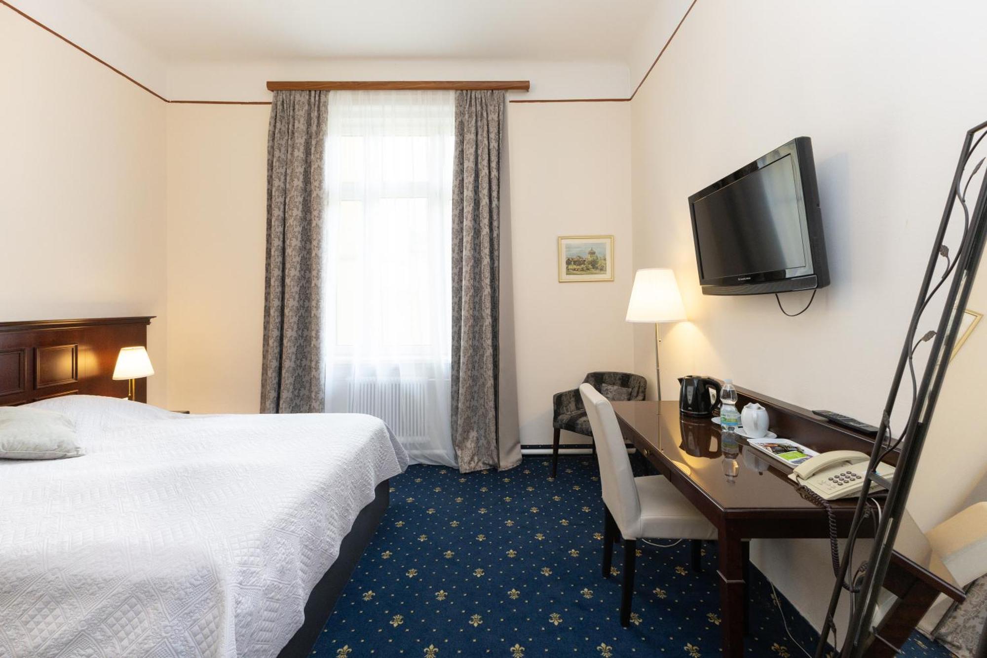 Hotel Viktoria Schoenbrunn Vienna Luaran gambar